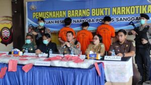 Kapolres Sanggau Pimpin Langsung Pemusnahan Barang Bukti Tindak Pidana Narkotika