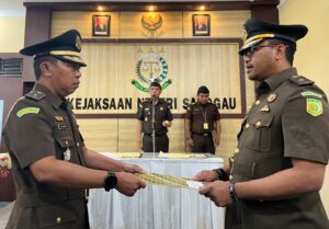 Foto-Sertijab Intel Kejari Sanggau