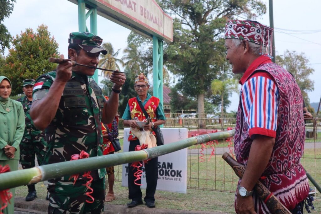 Dandim 1204 / Sanggau,  Bersama Forkopimda  Sambut Kedatangan Pangdam XII / Tanjungpura
