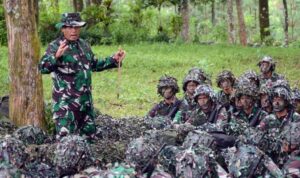 Komandan Korps Marinir tinjau Latihan TW. I TA.2024 PASMAR 2
