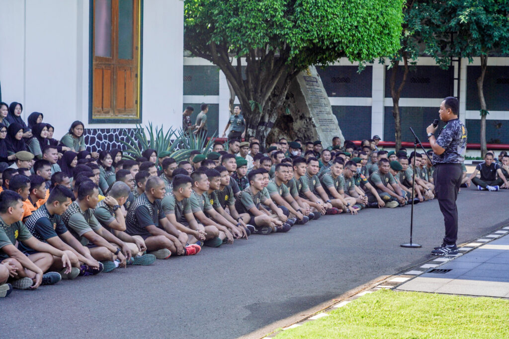Kaskostrad Mendorong Prajurit dan PNS Kostrad untuk Menjalani Puasa dengan Kesabaran dan Kedermawanan