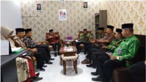 Bagikan 1500 Paket Sembako Pada Festival Ramadhan