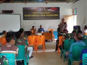 Gandeng Polres Sanggau,Satgas TMMD ke 120 Kodim 1204/Sanggau Beri Penyuluhan Kamtibmas dan Bahaya Narkoba