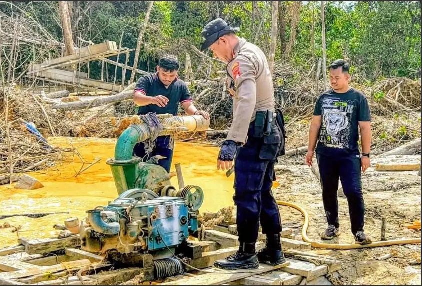Polres Sanggau Sikat PETI di Sungai Batu