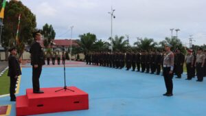 Polres Sekadau Gelar Upacara Kenaikan Pangkat 27 Personel Periode 1 Juli 2024