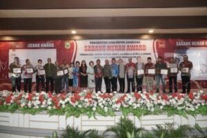 Badan Perencanaan Pembangunan Daerah (Bappeda) Kabupaten Sanggau Sukses Gelar Sabang Merah Award