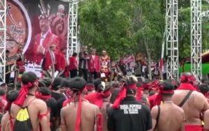 Asisten II Setda Kalbar BukaGawai Dayak Nosu Minu Podi Ke- XX tahun 2024 Kabupaten Sanggau