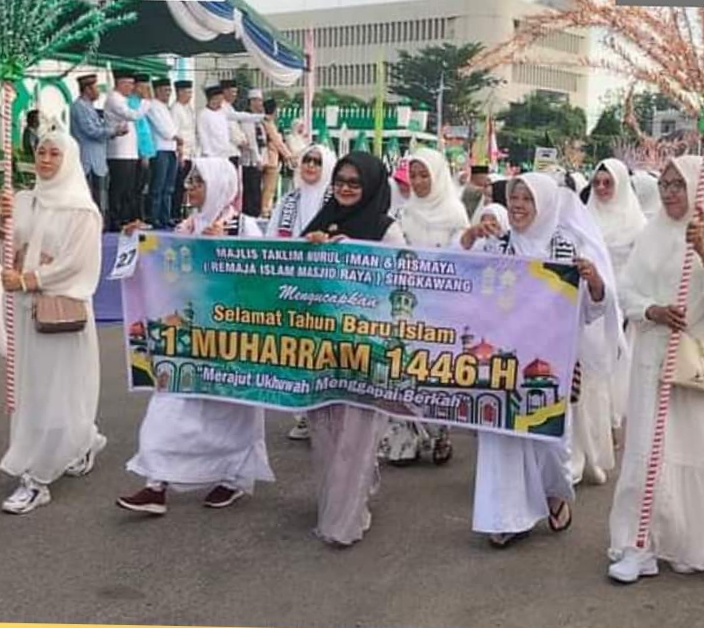 Pawai Ta’aruf Semarakkan Peringatan Tahun Baru Islam 1 Muharram 1446 HSingkawang,