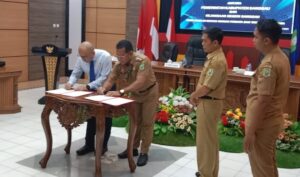 Pj.Bupati Sanggau dan Kejari Sanggau Tanda Tangani Kesepakatan Bidang Hubungan Perdata dan Tata Usaha Negara