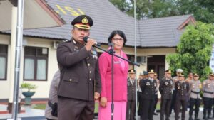 Pesan dan Kesan Kompol Djoni dalam Upacara Wisuda Purnabakti di Polres Sekadau