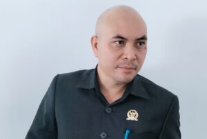 Hendrikus Hengki diusulkan Jabat Ketua DPRD Definitif di Dampingi Timotius Yance dan Robby Sugianto