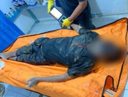 Warga Ilir Kota Temukan Mayat Tak Beridentitas Tersangkut Di Jamban