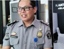 Masuk Sebagai Turis, Bekerja Tanpa Izin — 16 WNA Didepak dari Sanggau Kenegaranya