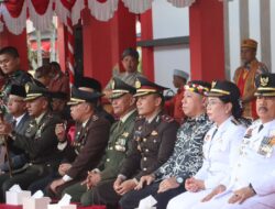 Paskibra Kabupaten SuksesTurunkan Bendera