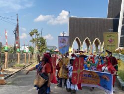 Pawai BKSN Meriahkan 100 Tahun Paroki Katedral Sanggau