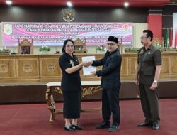 DPRD Sanggau Rapat Paripurna Penyampaian Penjelasan Raperda Inisiatif Tahun 2025