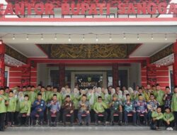 Pelepasan Kafilah MTQ Sanggau: Bupati Yohanes Ontot Targetkan Kenaikan Peringkat di Tingkat Provinsi