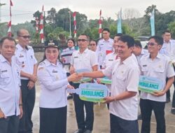 Empat Fasilitas Kesehatan di Sanggau Terima Ambulans Baru pada HKN ke-61