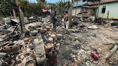 BREAKING NEWS | Dua Ruko di Bonti Sanggau Terbakar, Kerugian Capai Rp800 Juta