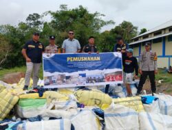 Bea Cukai Entikong Ganyang Balepress Ilegal, 500 Bale Dimusnahkan