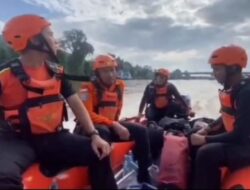 Tim SAR Gabungan Cari Korban Tenggelam di Sungai Kapuas, Sanggau