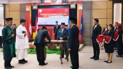 Lantik 12 Pejabat Eselon II, Bupati Sanggau Tekankan Kinerja dan Efisiensi Anggaran
