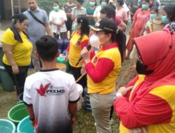 150 KK di Segole Kesulitan Air Bersih,Wakil Bupati Salurkan Bantuan Air Bersih 10.000 Liter